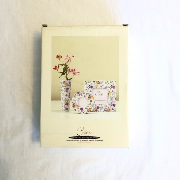 Floral Ceramic Picture Frames and Bud Vase Set - Ceramic Chintz Floral Carr - Picture 10 of 10